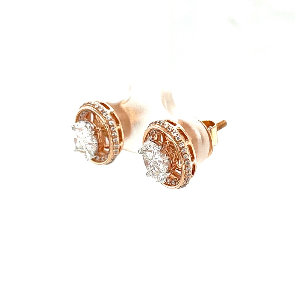 Pie oval solitaire look diamond stud earring in 1.07 cts